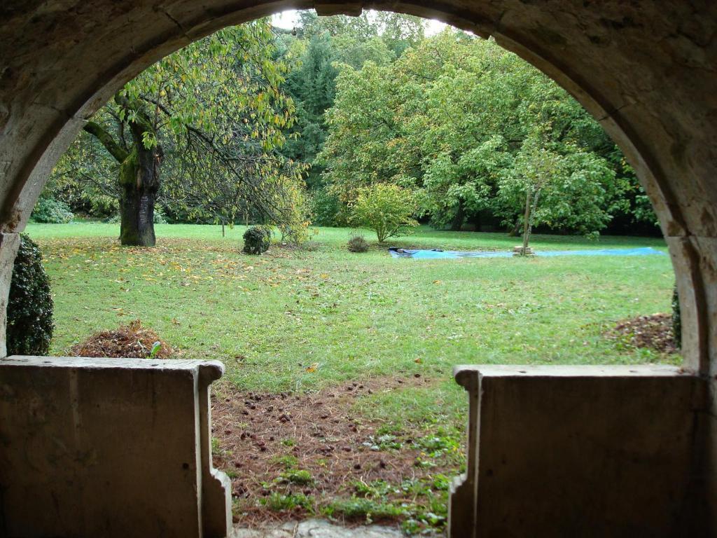 Appartamento Les Communs Du Manoir Écully Esterno foto
